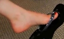 Pretty feet red nail polish